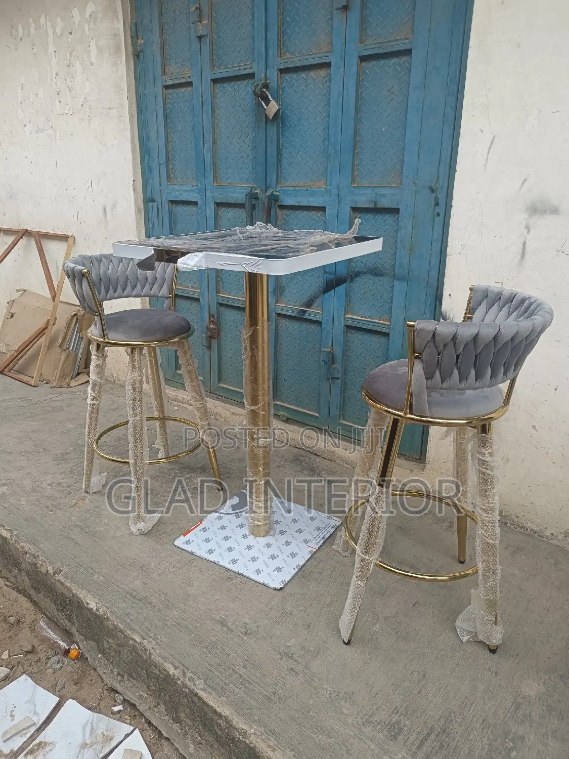 Bar Table and Chairs