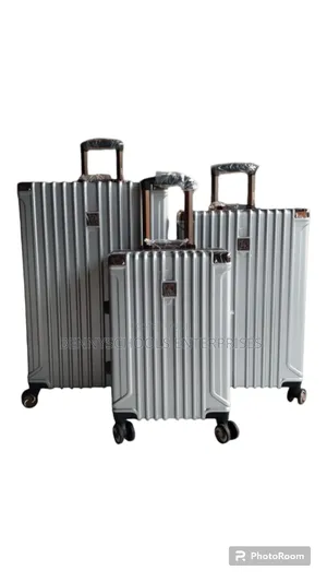 3 In 1 Set Of Gray Silver Aluminium Travelling Luggage Boxes