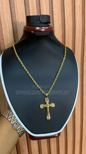 Twisted Chain Necklace