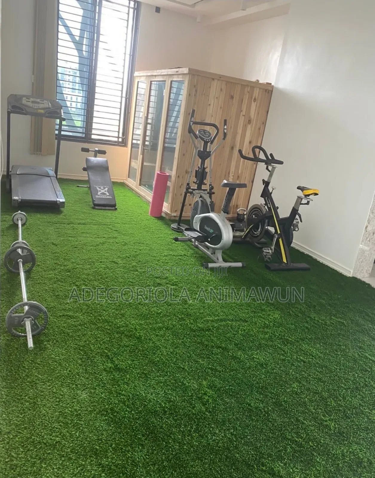 Evergreen Artificial Turf for Abuja Gardens, Poolsides Balconies