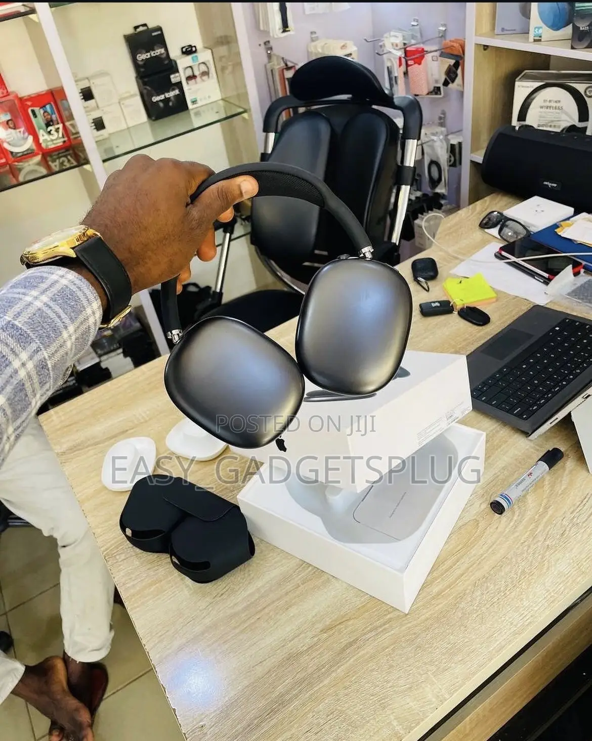 Original Airpods Max Available (Used)