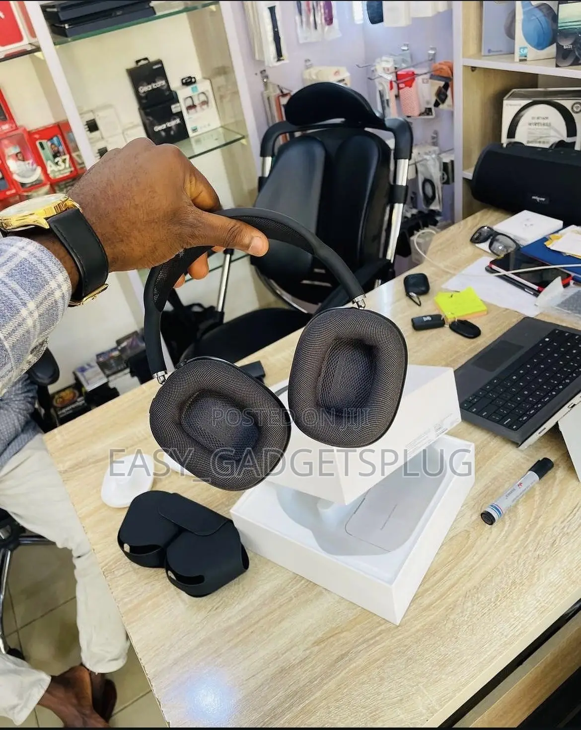 Original Airpods Max Available (Used)
