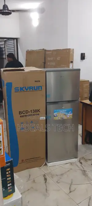 Fast Cooling Skyrun 138L Top Mount Fridge BCD-