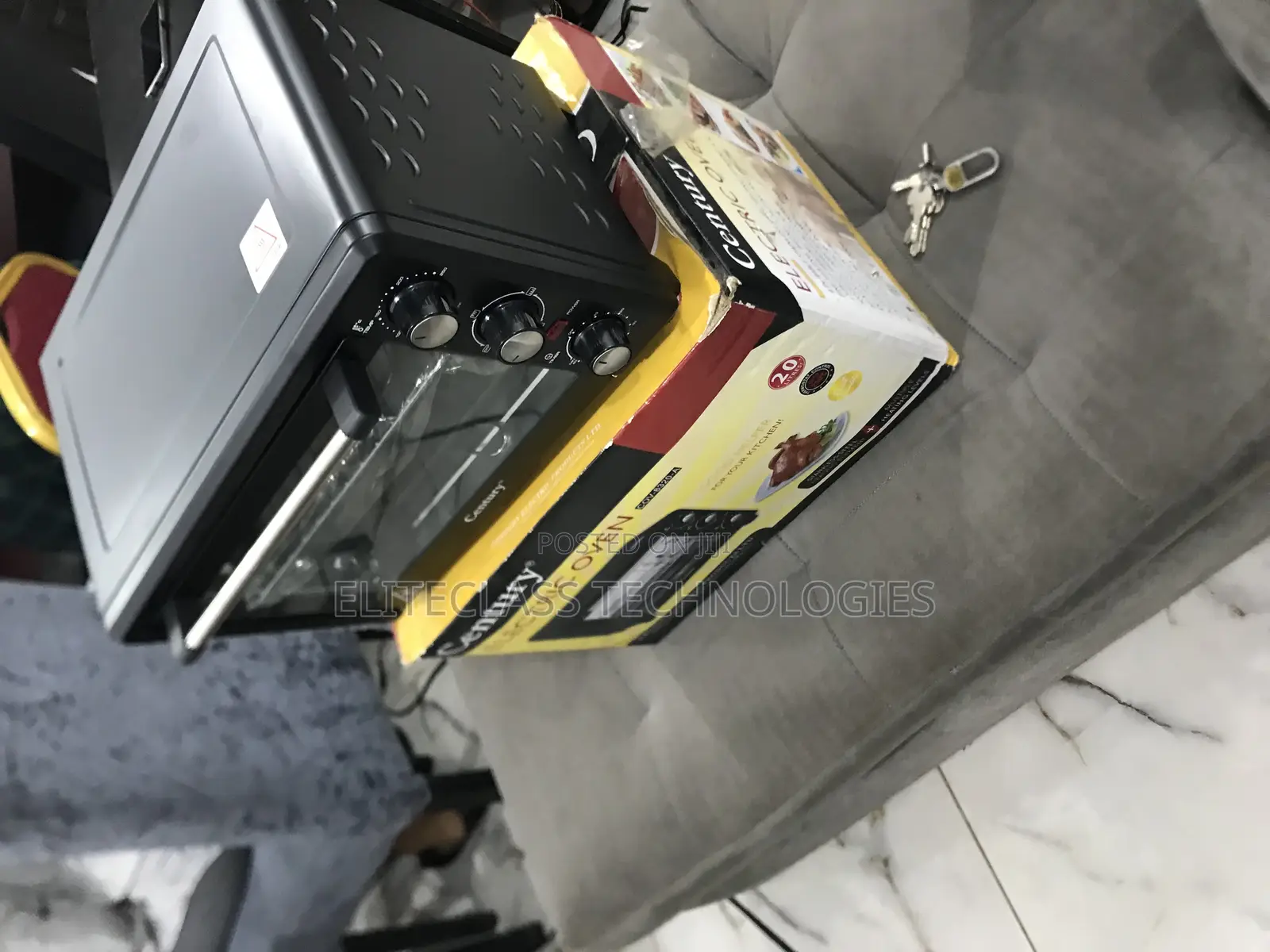 First Grade Century Microwave Oven