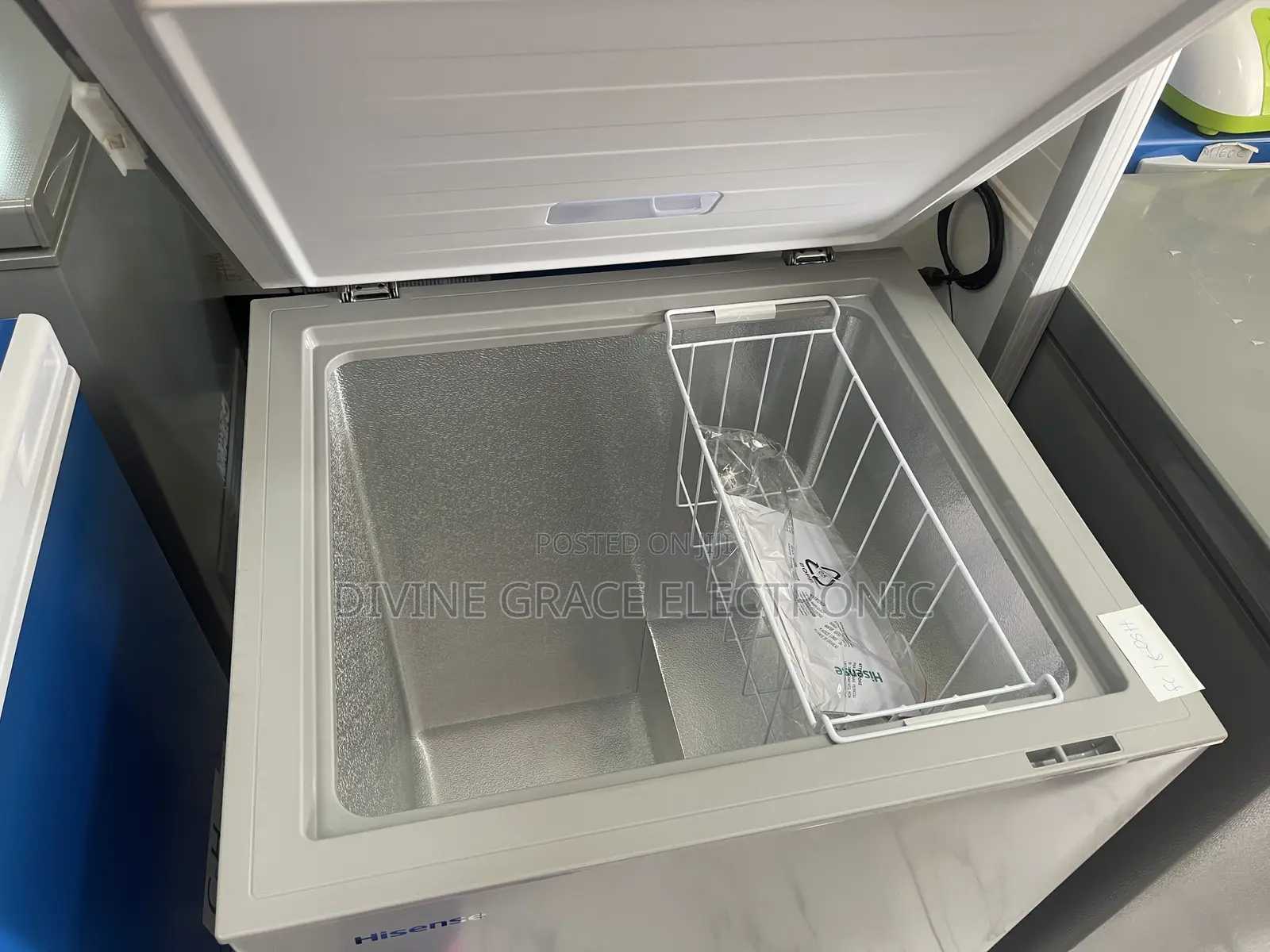 150 Litres Hisense Chest Freezer