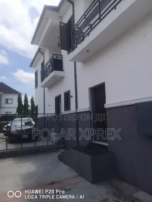 Furnished 6bdrm Duplex in F01, Kubwa for sale
