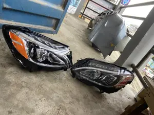 Mercedes Benz C300 LED Headlights Are Available