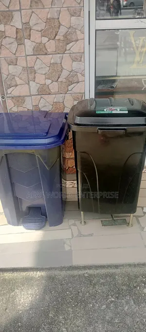60 Liters Waste Bins