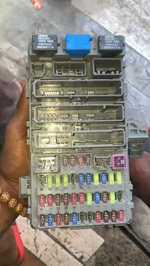 Fusebox Inside 2007-2010 Honda CRV