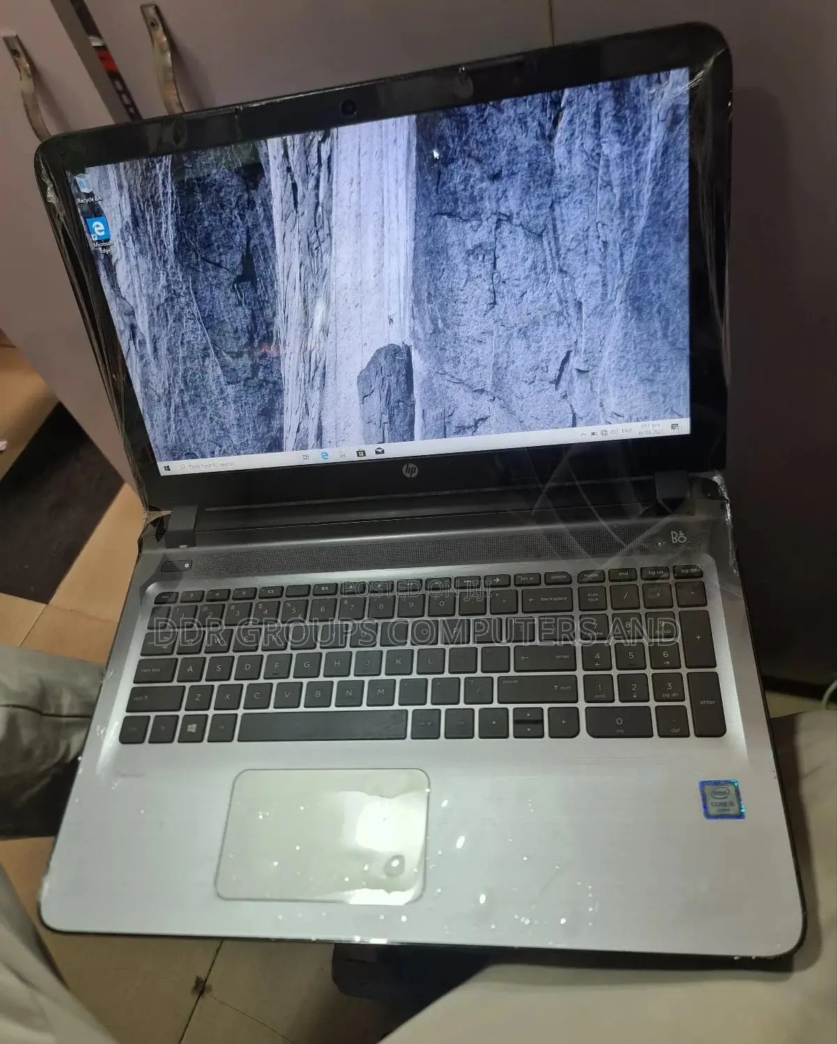 Laptop HP Pavilion 15z 6GB Intel Core I5 HDD+SSD 1T