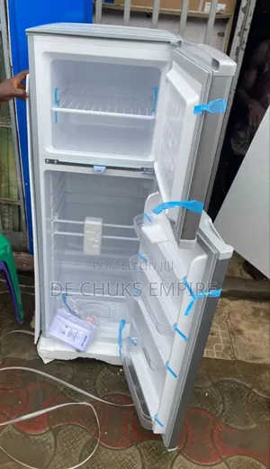 Brand>> New Bruhm Double Door Fridge Freezer (195 Liters)