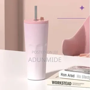 Vacuum Mug With Automatic Bouncing Straw