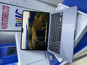 Laptop Apple MacBook Air 2022 M2 8GB Apple M2 SSD 256GB