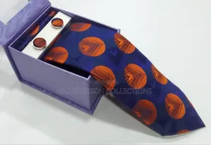 Photo - Charles Tyrwhitt London Gift Pack Tie