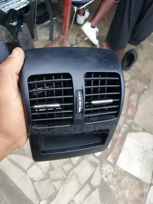 Glk350 2014 Bad Ac Vent