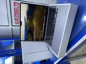 Laptop Apple MacBook Air 2022 M2 16GB Apple M2 SSD 256GB