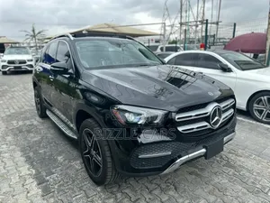 Photo - Mercedes-Benz GLE-Class GLE 350 4MATIC 2020 Black