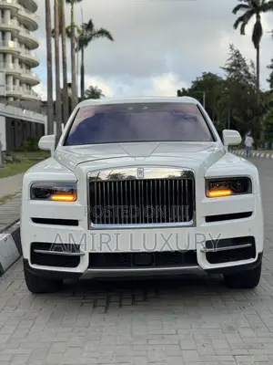 Rolls-Royce Cullinan Base 2021 White