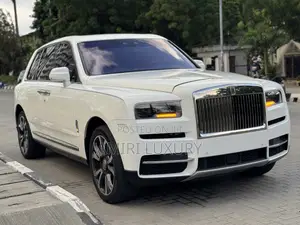 Rolls-Royce Cullinan Base 2021 White