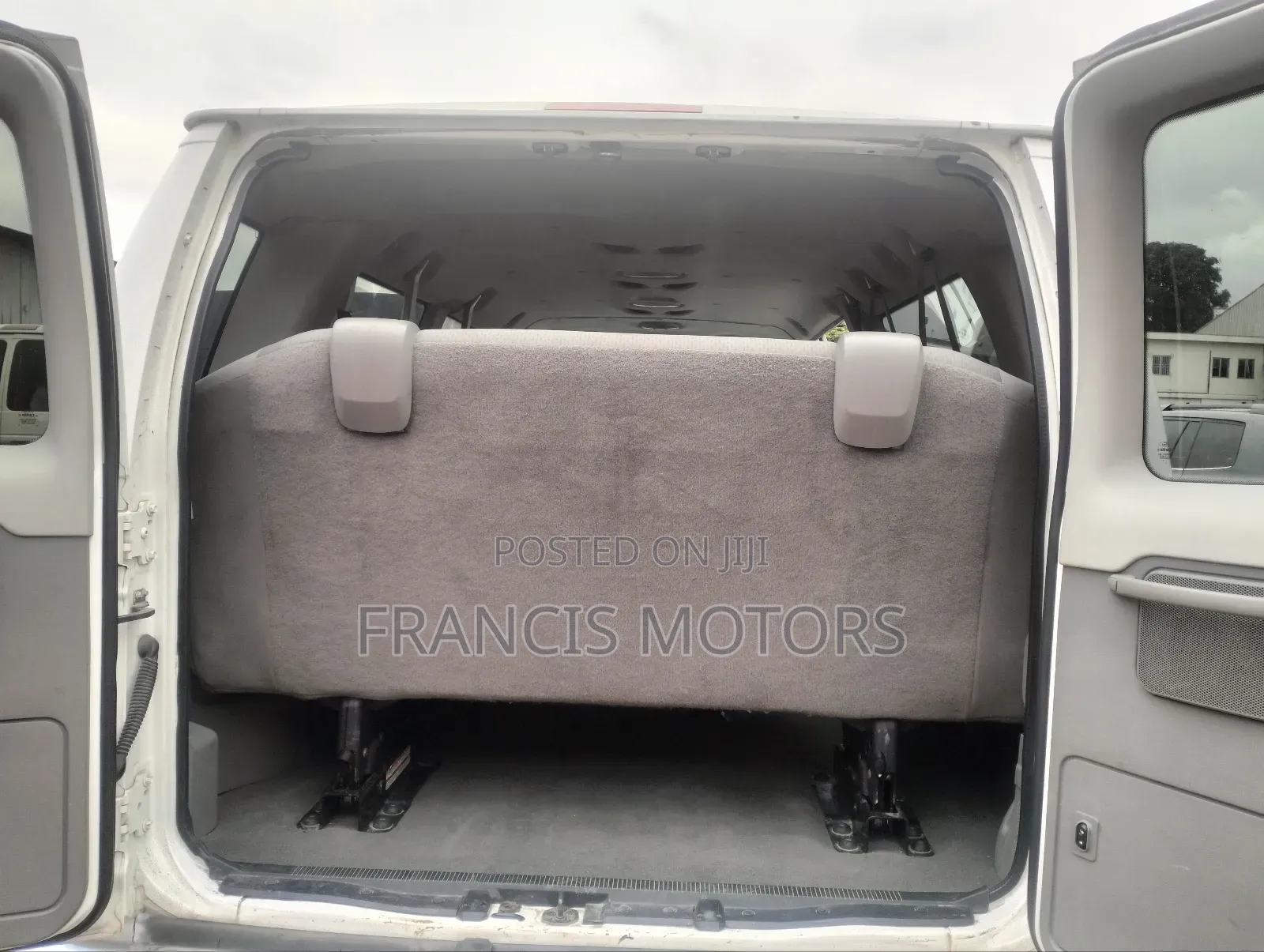 Ford E350 2010 White