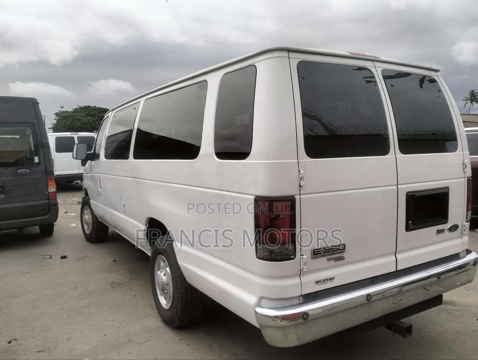 Ford E350 2010 White