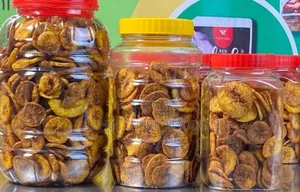 Crunchy Spicy Plantain Chips