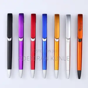 Curvy Plastic Pen