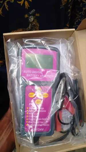 Battery Analyzer