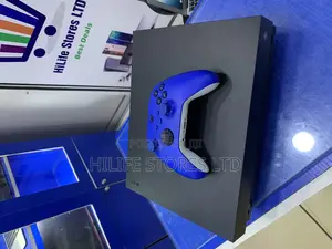 Uk Used Xbox One X 1tb With A Controller