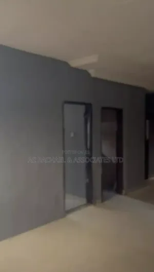 3bdrm Apartment in Off Market Square for rent