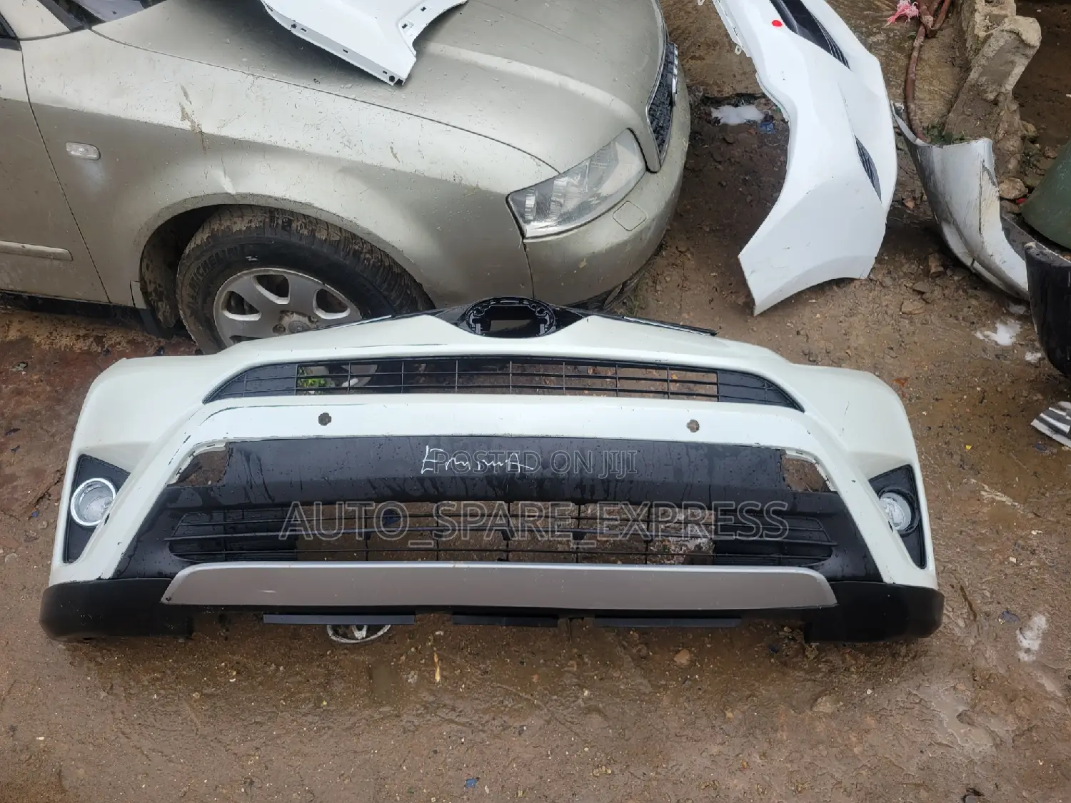Complete Front Bumper Rav4 2017