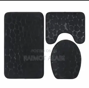 Set of Bathroom Mat