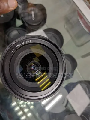 Lumix Lens 24-105