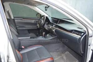 Lexus ES 2015 Silver