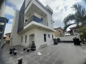 5bdrm Duplex in Apple Junction for sale