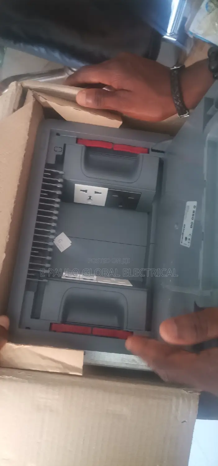 Legrand Floor Socket Box With 10 Units