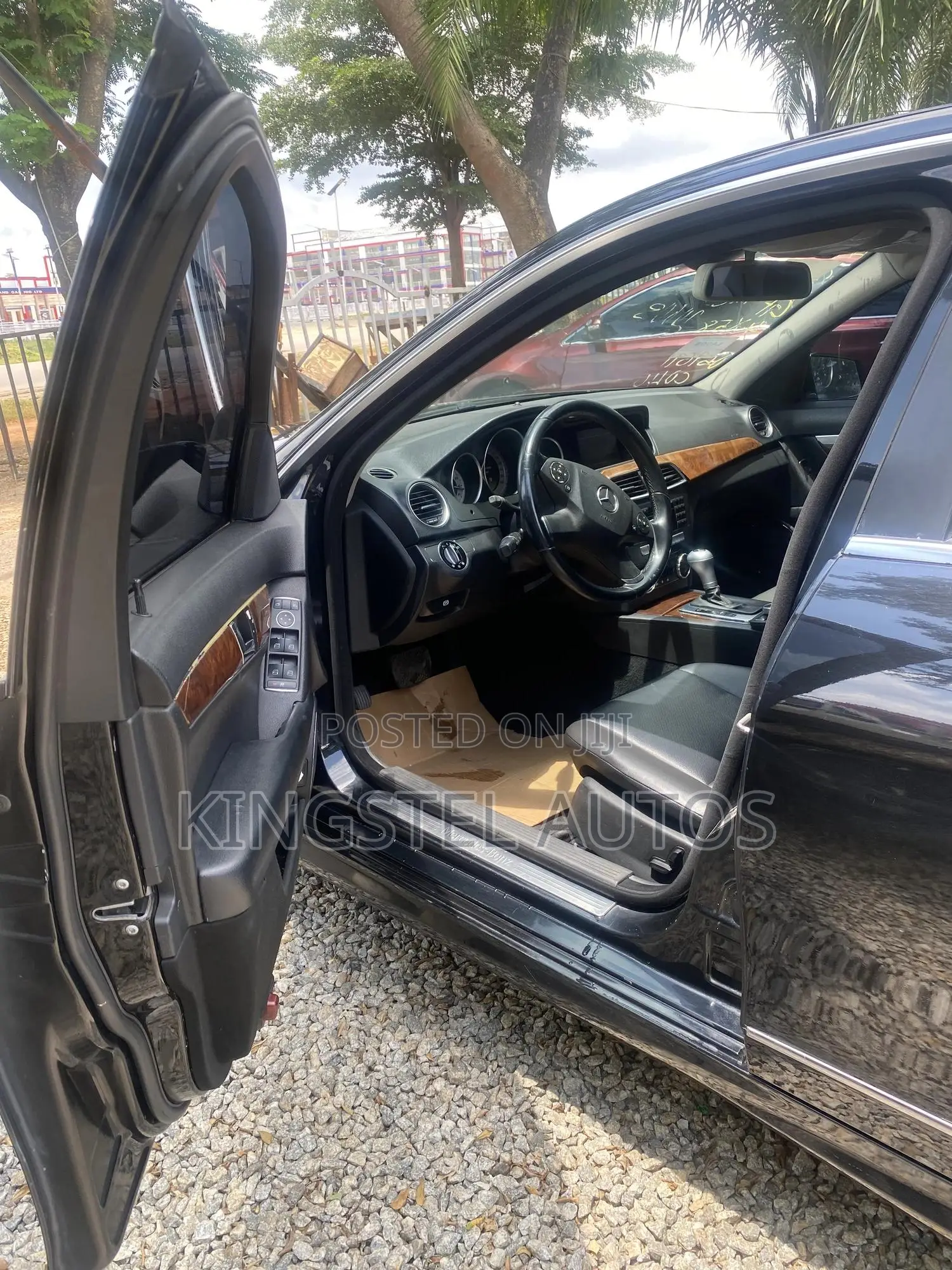 Mercedes-Benz C-Class 2008 Black