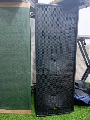 Mackkie Box Speaker