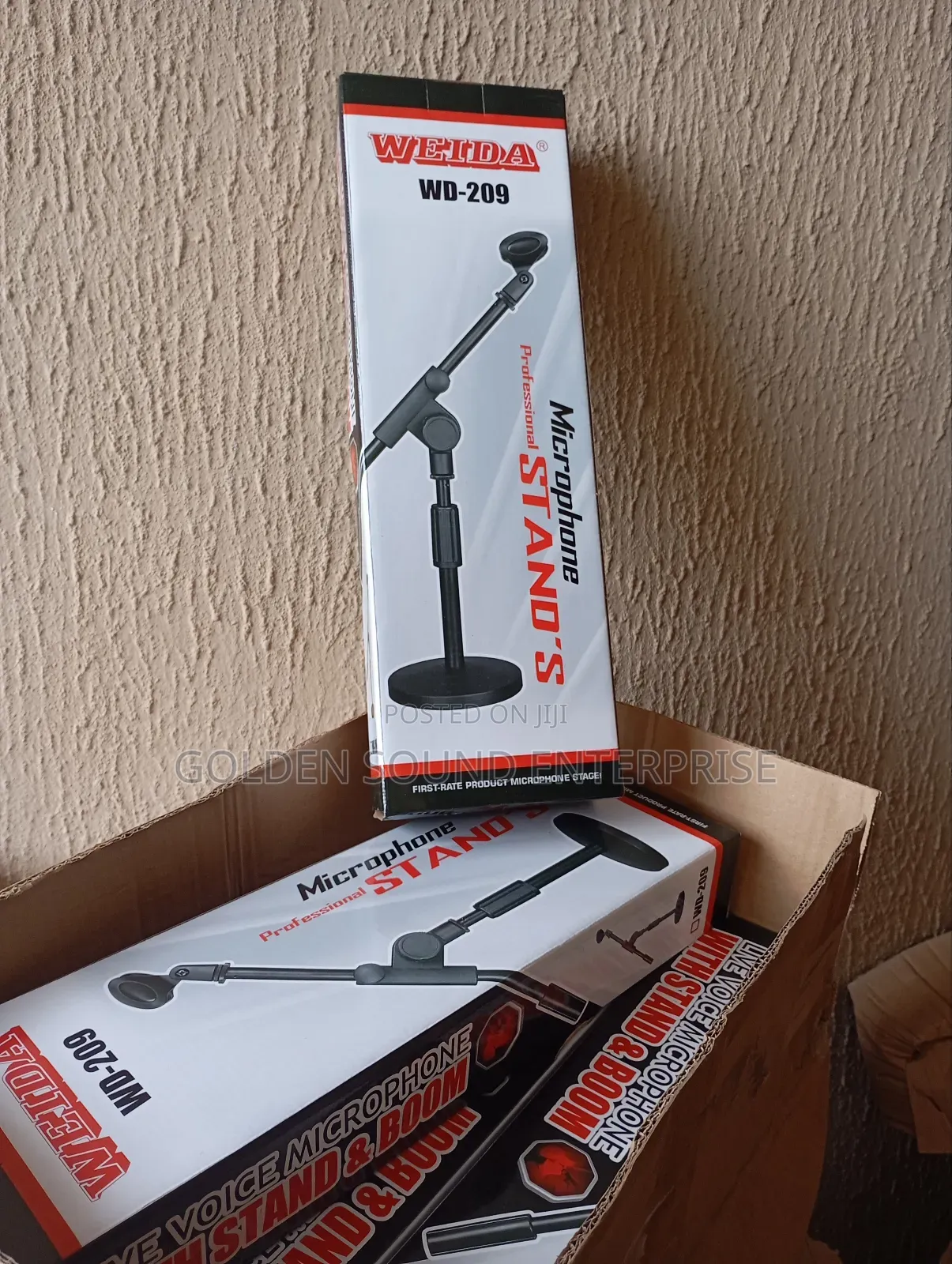 Roundbase Table Mic Stand
