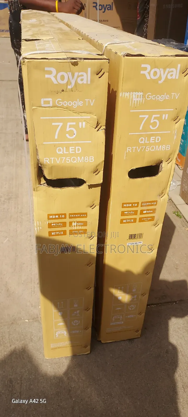 Royal Qled Television