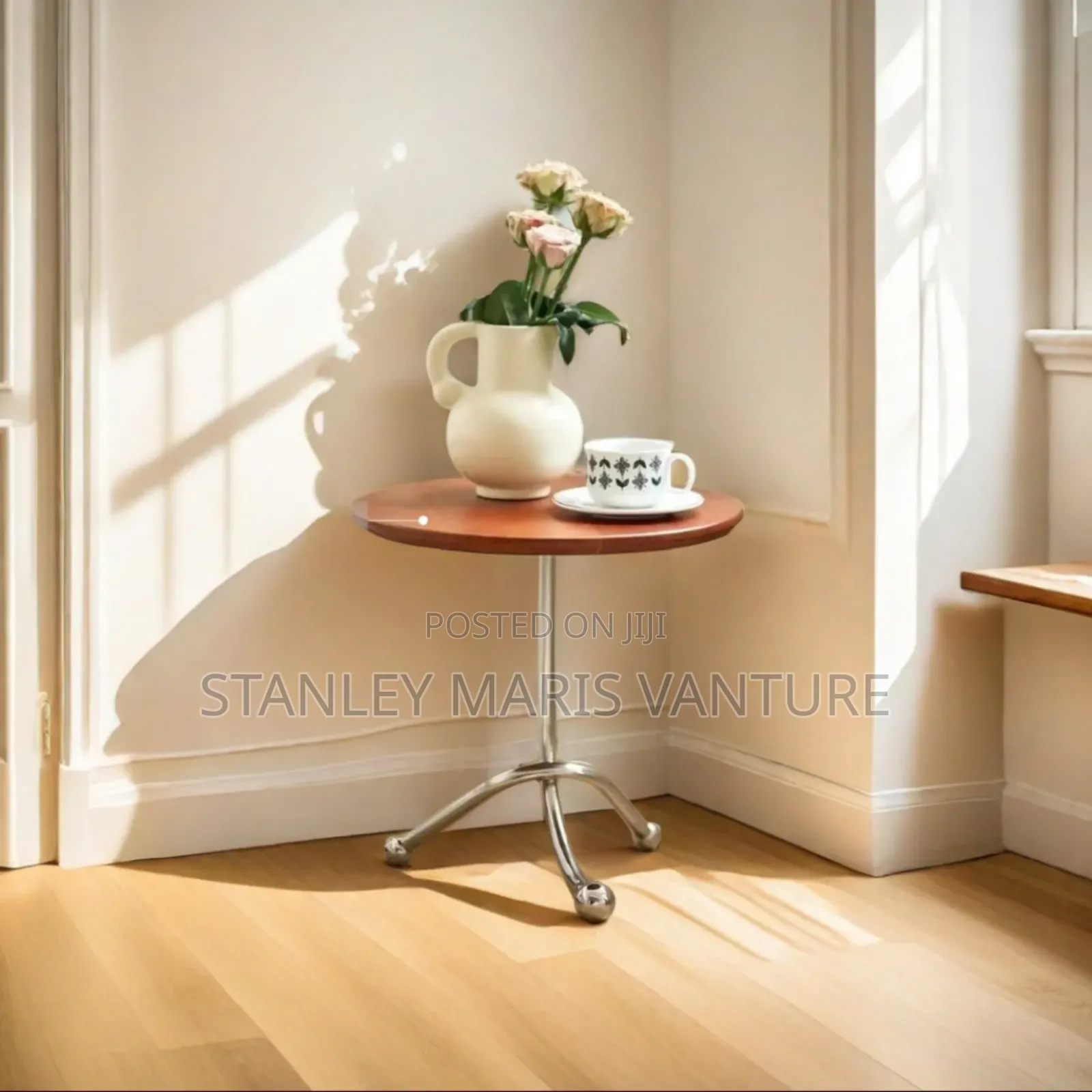 Luxurious Side Table