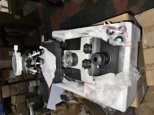 Trinocular Microscope