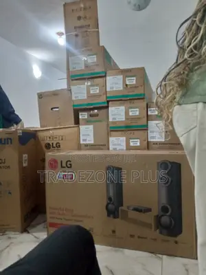 Rhythm and Bass LG Bass Blast Home Theatre Lhd675bg 1000W