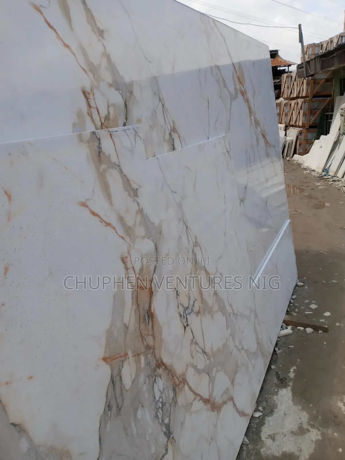 Golden Wave Quartz Slab for Kitchen Counter Top, Dinning Ta