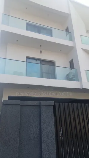 4bdrm Duplex in Adeniyi Jones Ikeja for sale