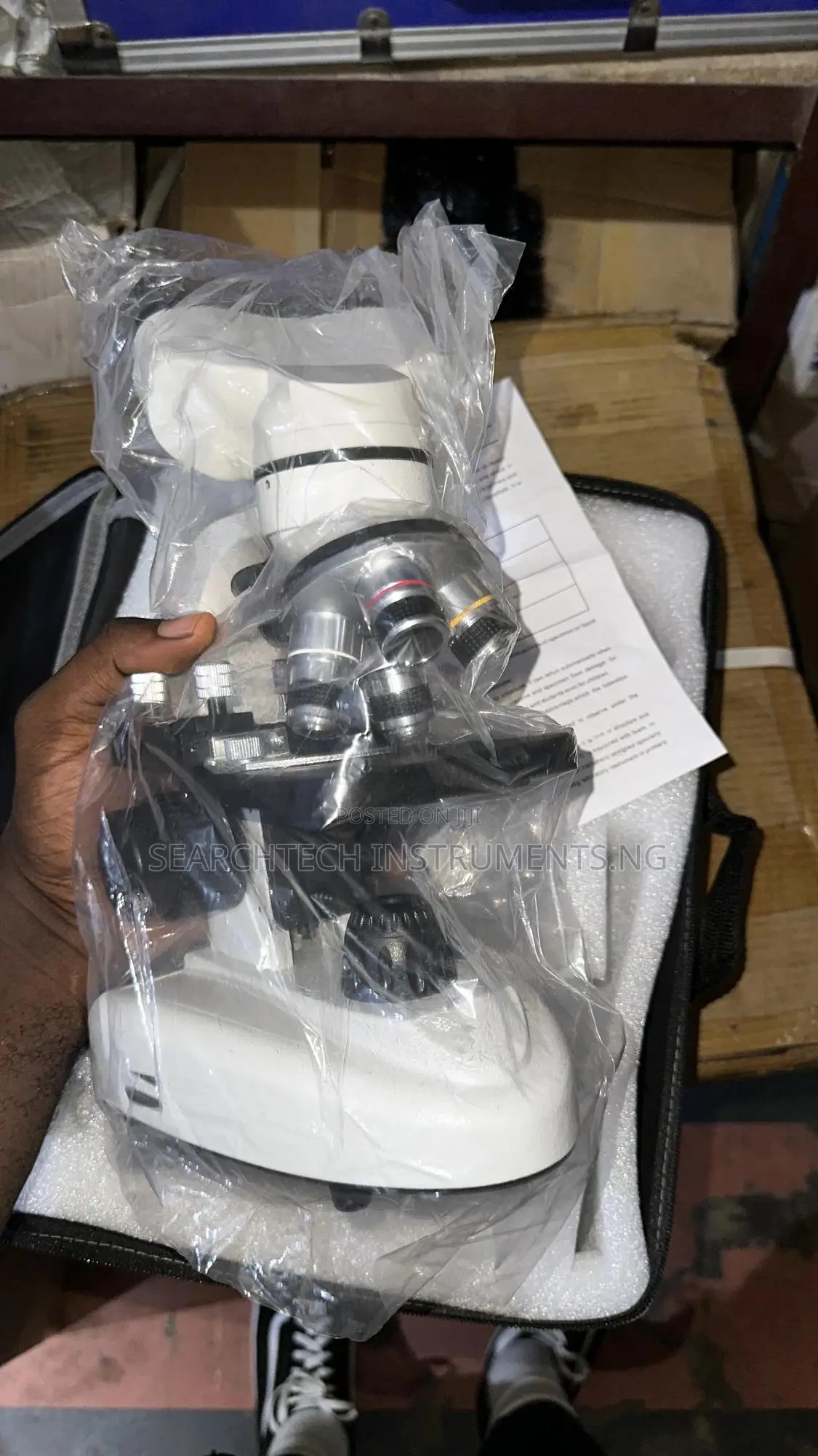 Binocular Microscope