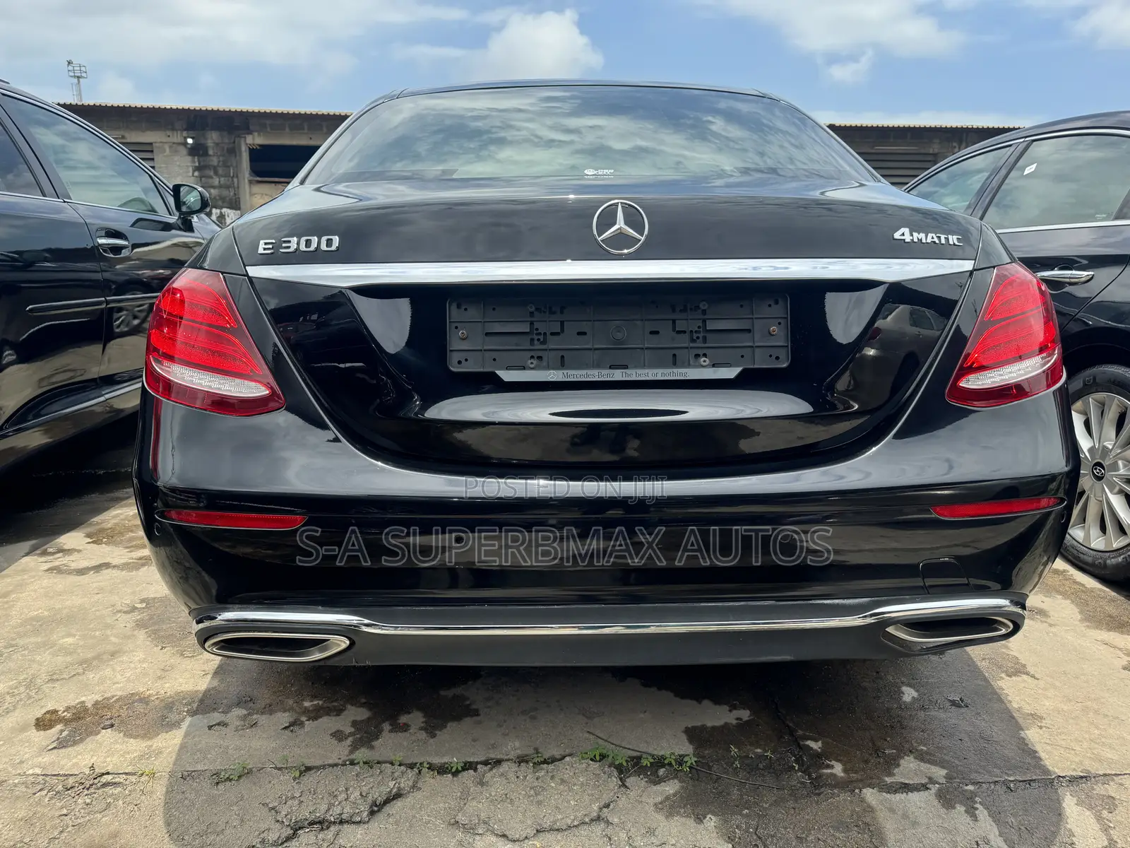 Mercedes-Benz E300 2017 Black