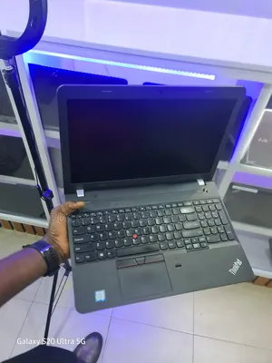 Laptop Lenovo ThinkPad Edge E540 8GB Intel Core I5 HDD+SSD 500GB