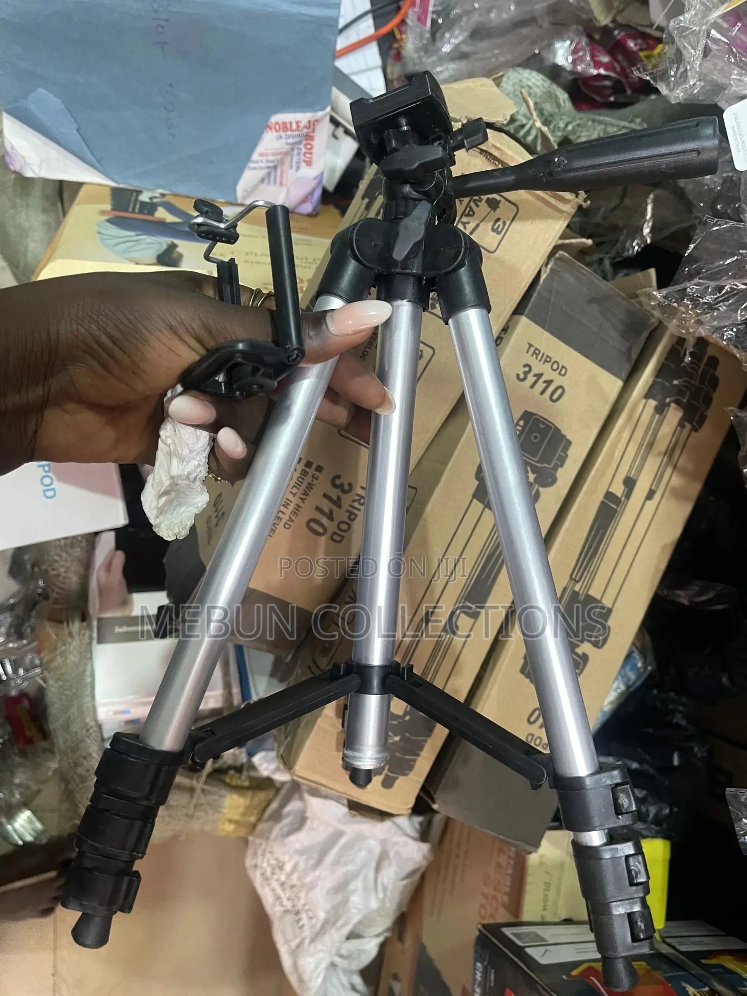 Tripod Stand 3110