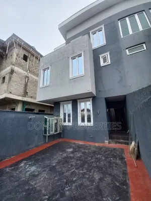 5bdrm Duplex in Magodo Phase 2 for rent